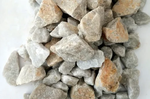 Premium Lump Silica for Industrial Excellence
